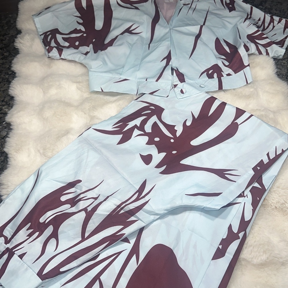 Blue and Maroon Patterned Two-Piece Set - Picture 2 of 3